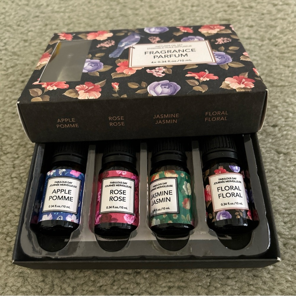 Set of 4 Diffuser Oil Set NEW